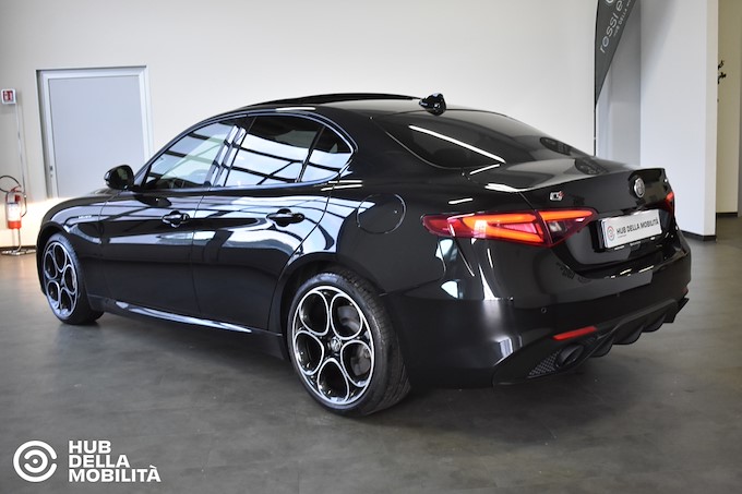 ALFA ROMEO Giulia 2.2 Turbodiesel 210 CV AT8 AWD Q4 Veloce